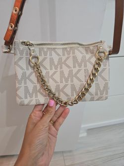 Michael Kors Signature Logo belt Bag