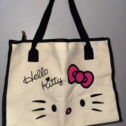 Hello Kitty Tote / Purse 