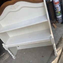 Beautiful Solid Hutch