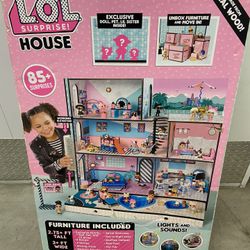 MGA LOL Surprise Dollhouse