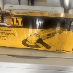 :DEWALT DW840 13A 7-Inch Grinder –