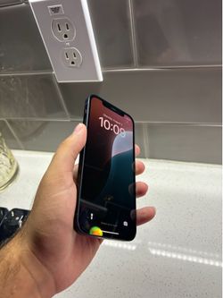 IPhone 12 unlocked
