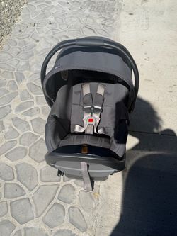 Chicco KeyFit 35 Infant Car Seat + Base