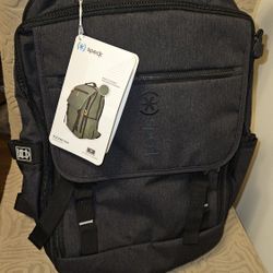 Speck Rucker DLX Classic Utility Laptop Bag 15" Backpack