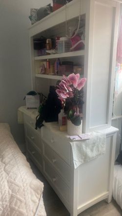 Baby nursery dresser