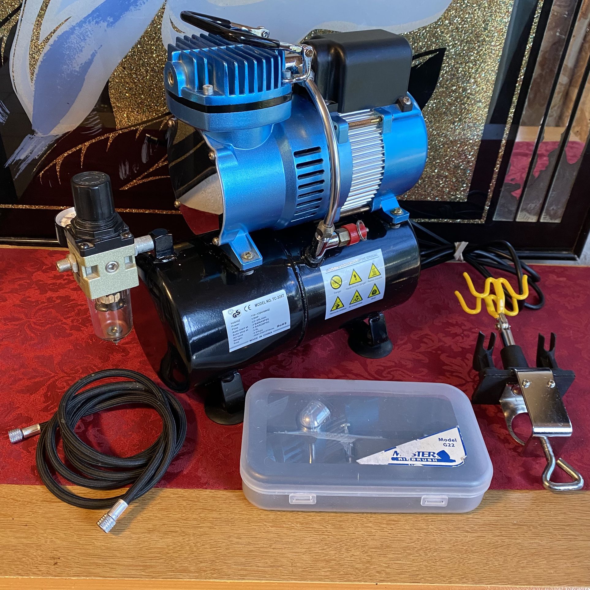 Airbrush Compressor with Accessories