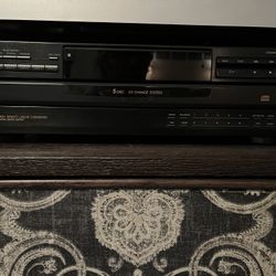 Apex Vintage original owner Sony CDP-C365 5-disc CD player stereo WITH REMOTE 😊 & rca cable (If You Find This On Fb You Can Watch The Video