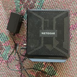 Netgear Nighthawk AC1900 Modem Router