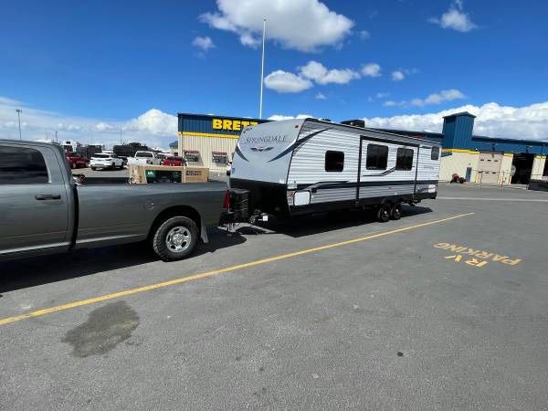 2021 Springdale 32’ Bunk House travel Trailer