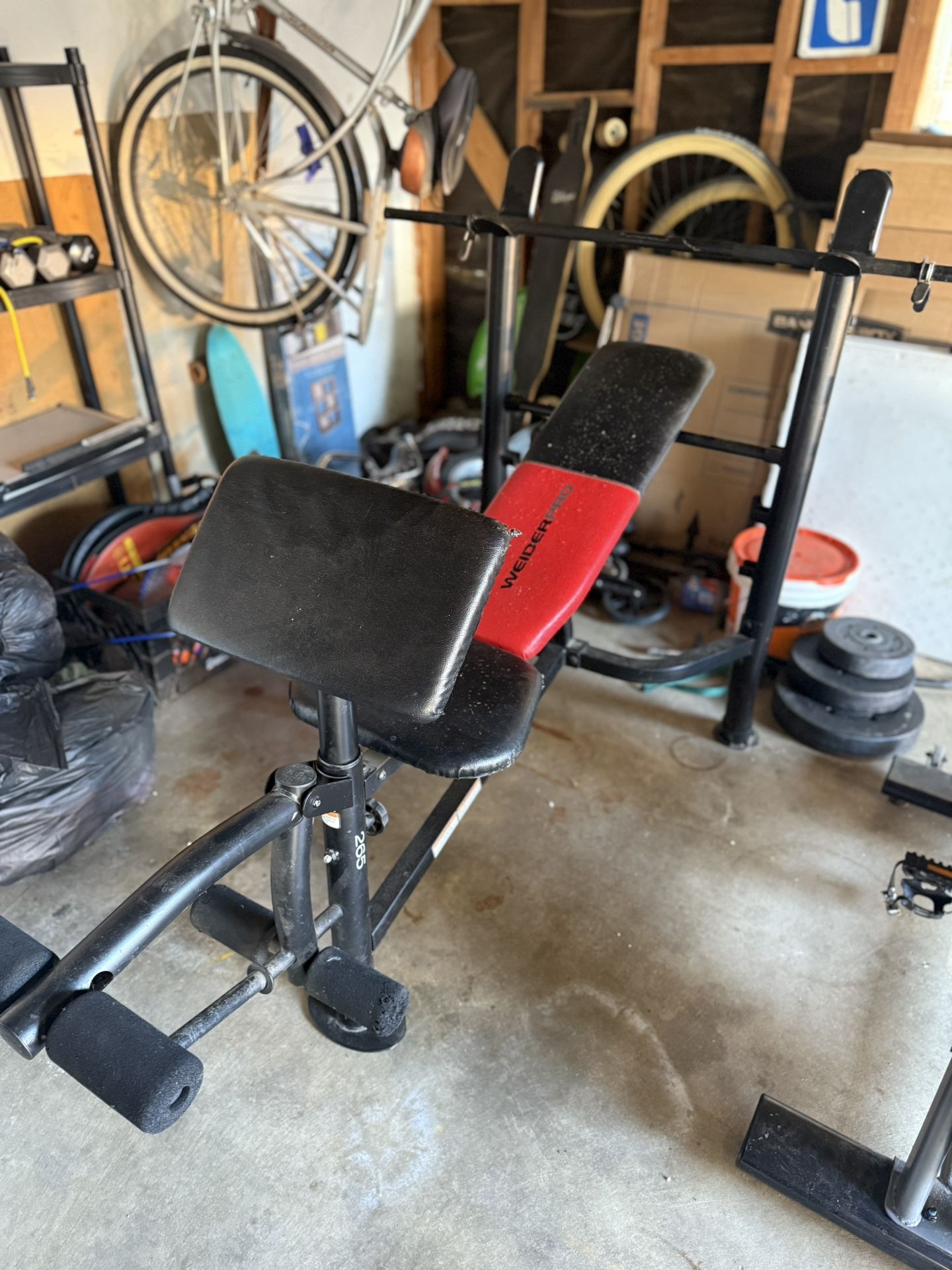 Weight Bench