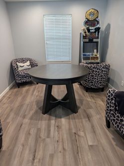 Dark gray convertible poker table for 6