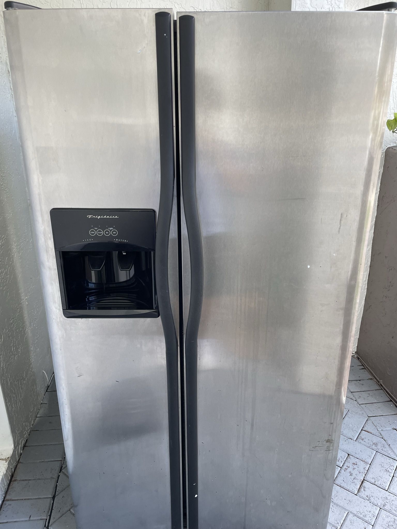 Frigidaire FRS6HR45KS 36" 26 Cu. Ft. Side-by-Side Refrigerator - Stainless Steel