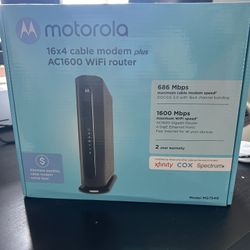 Motorola Modem WiFi Router - NEW Never Used
