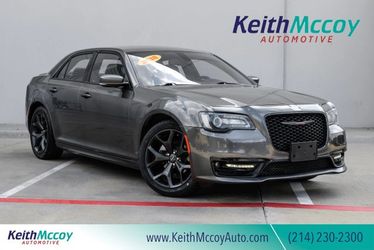 2021 Chrysler 300