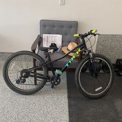 Trek Kids Size Bike 