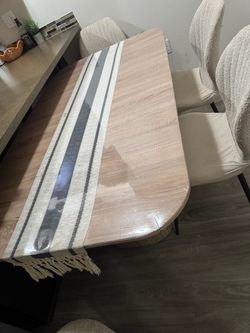 Dining set with 4 chairs