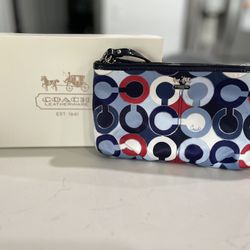 Coach Clutch/Bag
