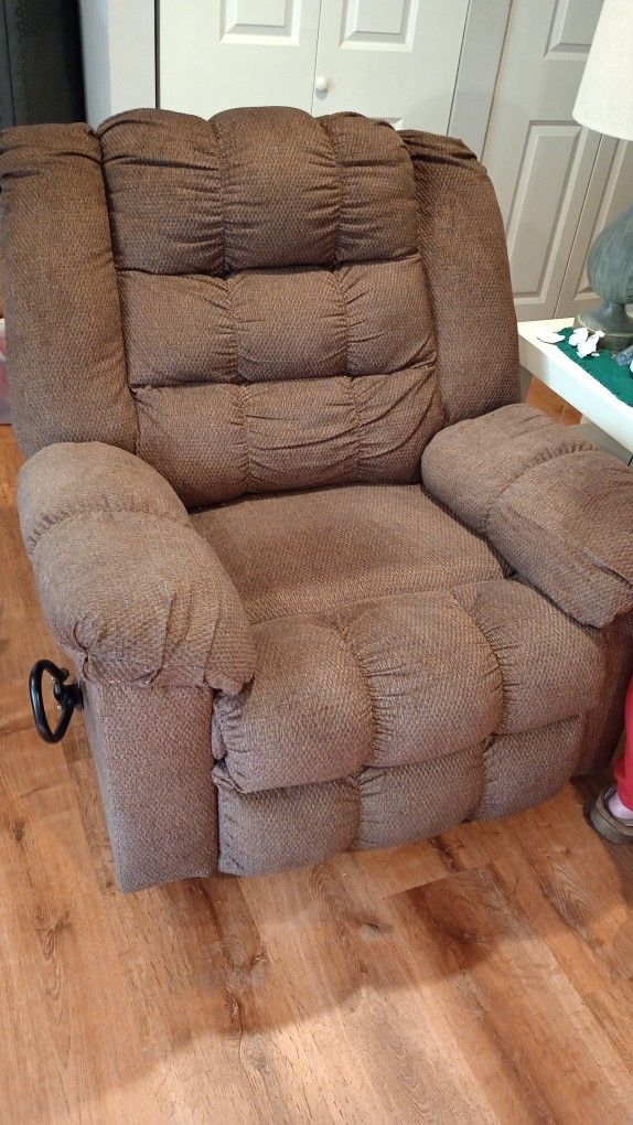 Nice Comfy Brown Rocker Recliner