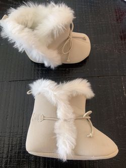 Baby b’gosh Fur Boots
