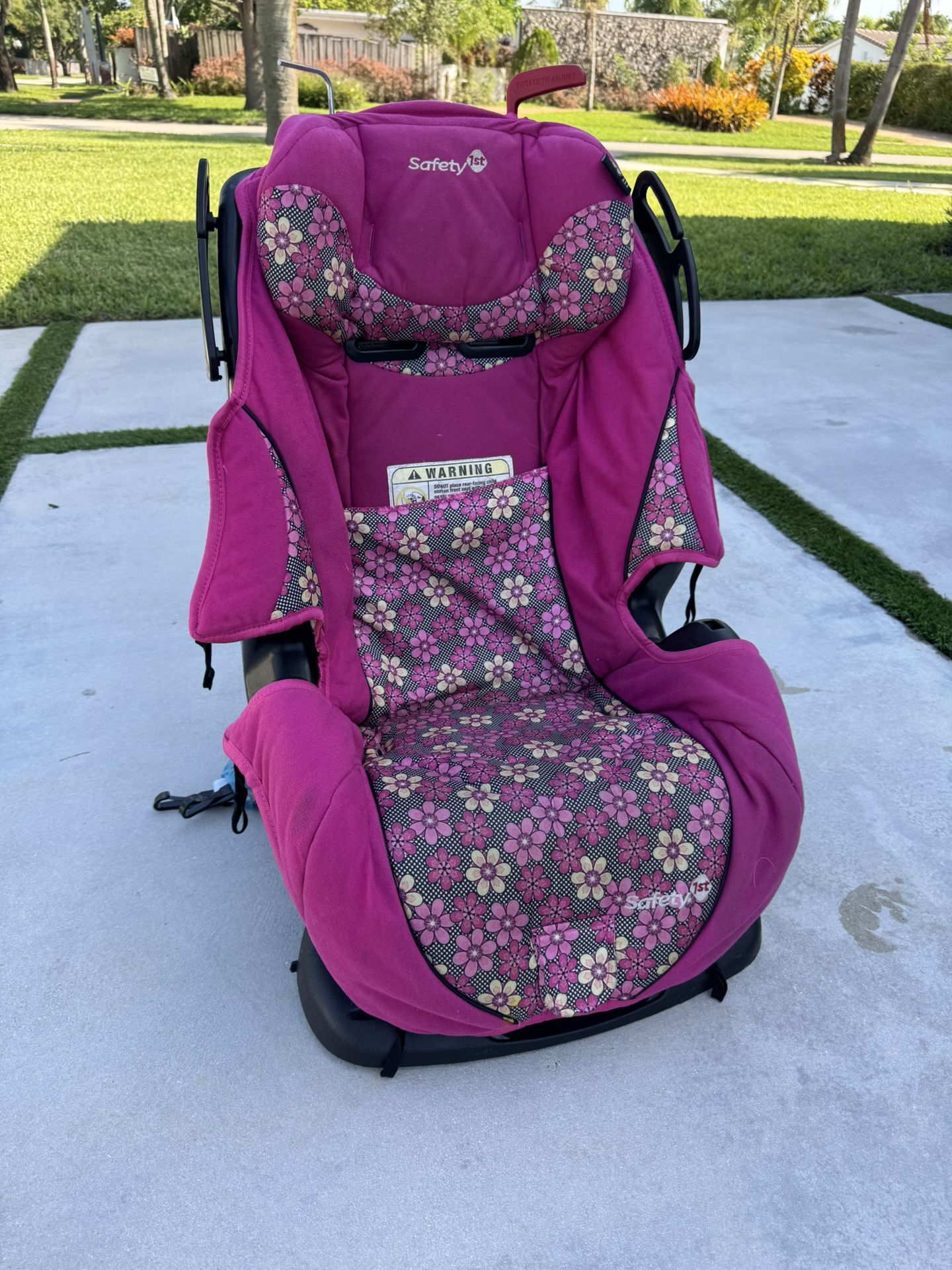 Mids Car Chair
