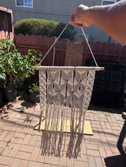 Handmade Macramé Hanging Shelf – Boho Wall Décor, Excellent Condition