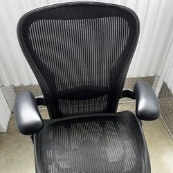 Herman Miller Aeron Size C Office Chair Fully Adjustable 