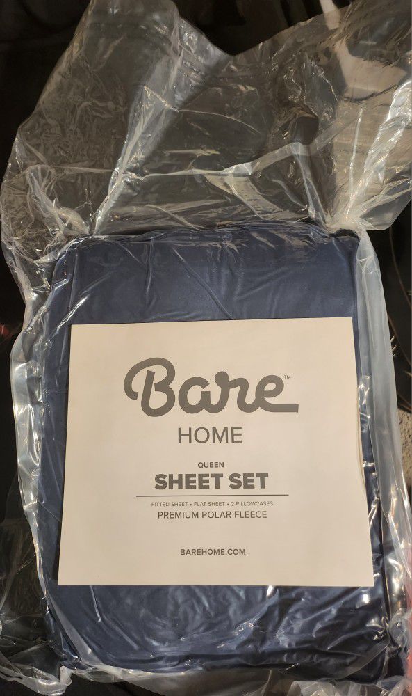 Bare Queen Sheet Set