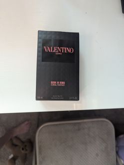 Valentino Born in roma coral fantasy