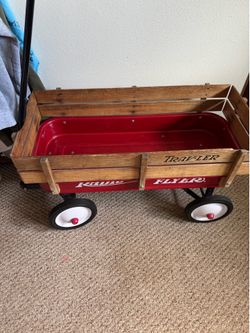 Radio flyer wagon