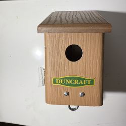 Duncraft Eco-Friendly Birdhouse - New