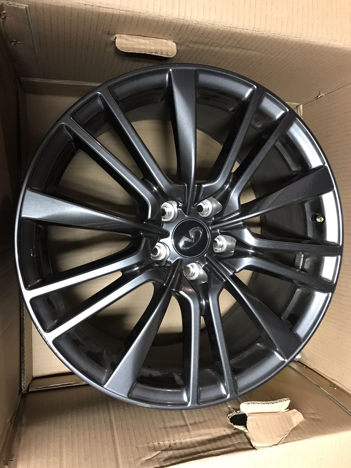 2018-2019 Infiniti Q50 Red Sport 19x9 Wheels (D0C00-4HK9C)