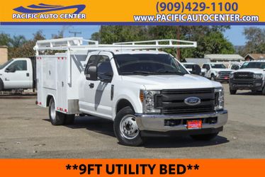 2019 Ford F-350 Chassis