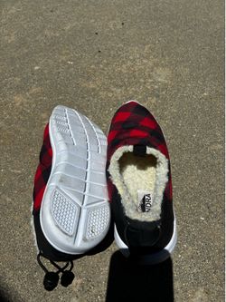 Kids slippers