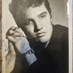 Original Elvis Fan Club Signed Portrait