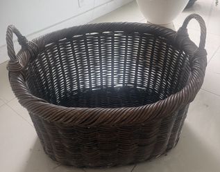 Pottery Barn Woven Wicker Basket with "BOOKS" Canvas Liner — Large 23"L x 20"W x 13"H
