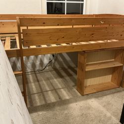 Low Loft Twin Beds