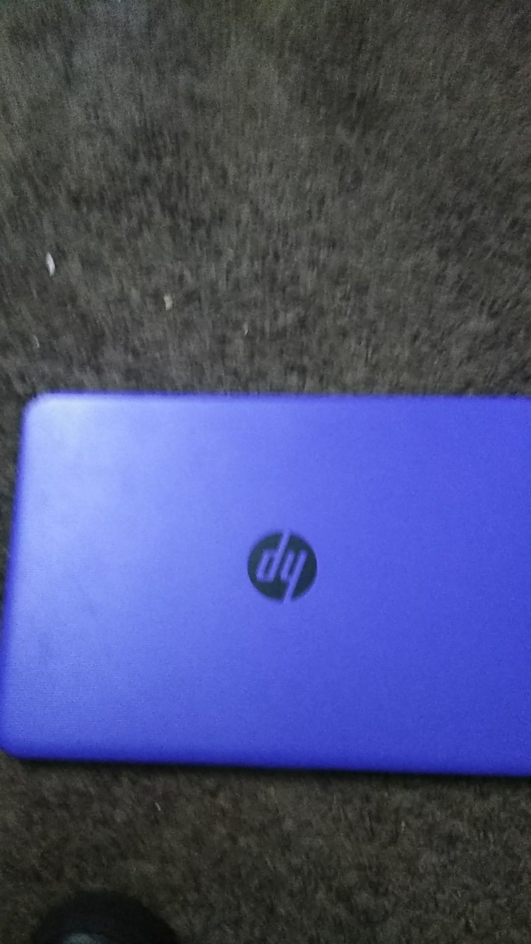 HP laptop wit charge and windows 10
