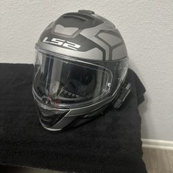 LS2 ASSAULT full face Helmet  $50 