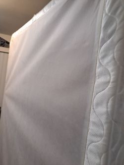 FREE QUEEN HEAD AND FOOT BOARD