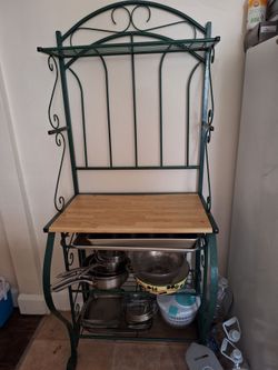 Baker's rack