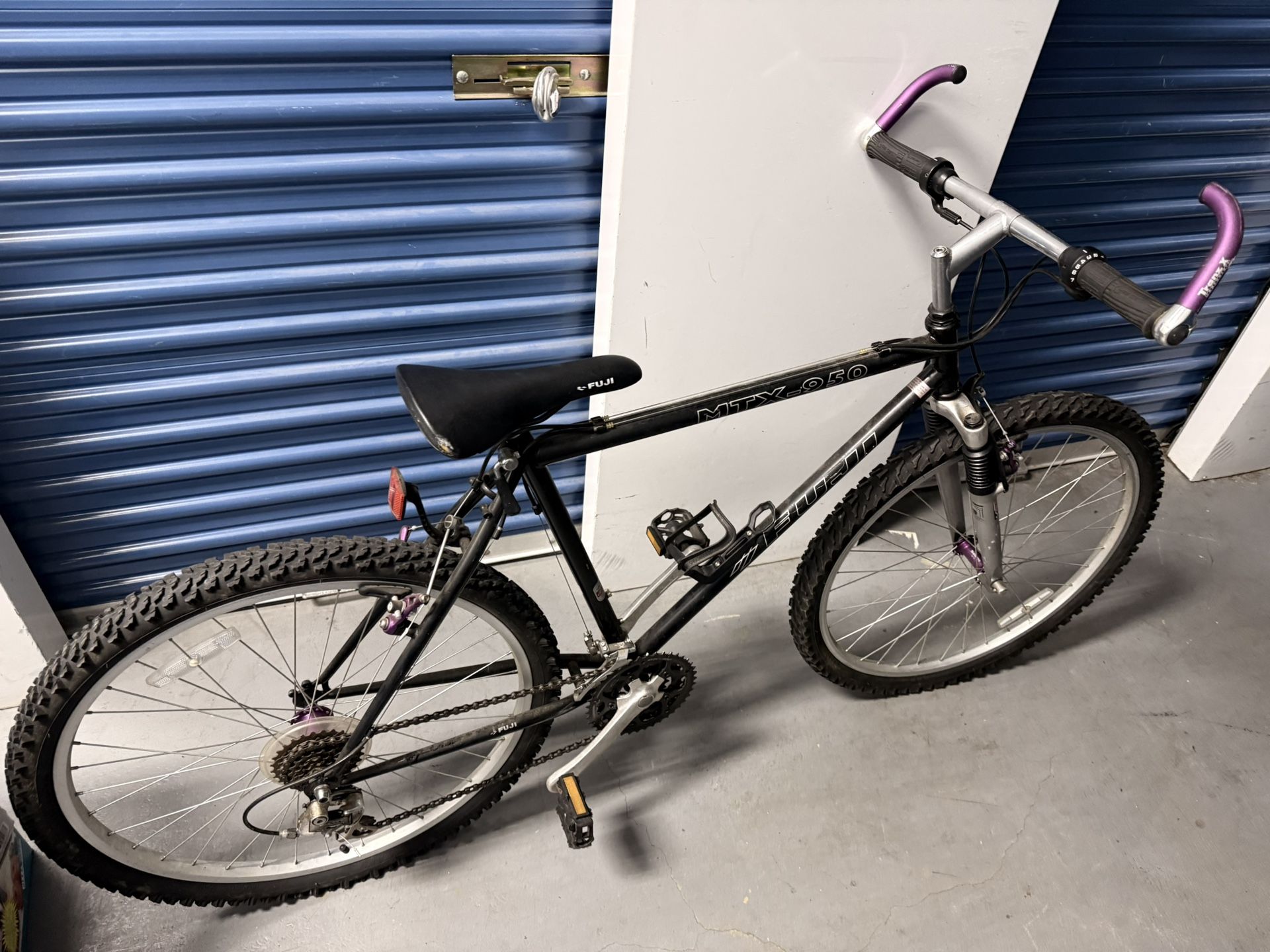 10 Speed Mountain Bike,