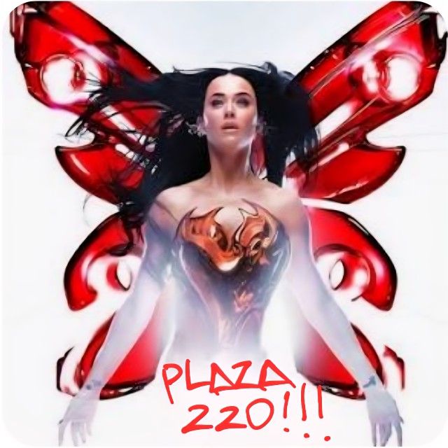 Katy Perry @ Honda Center 7/13 Below Face!!!