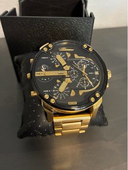 Diesel’s Gold Watch