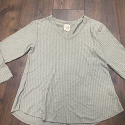 Womans Light Green Shirt Size XL By Chaser #15