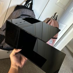 Black Lash Pillow Shelf