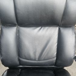 Rolling Desk Chair For LONG  SITTING 