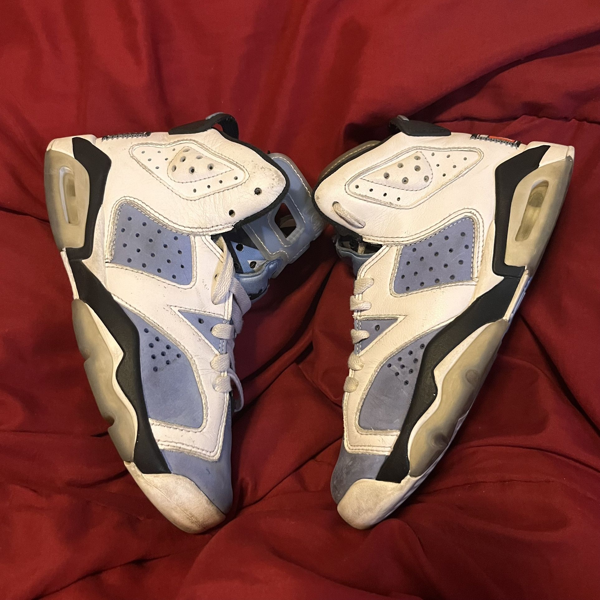 Youth Jordan Retro 6 ‘UNC’ Shoes (3.5Y)