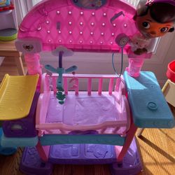 Doc Mcstuffin Check Up Table 