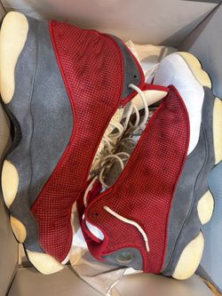 Red flint 13s size 11