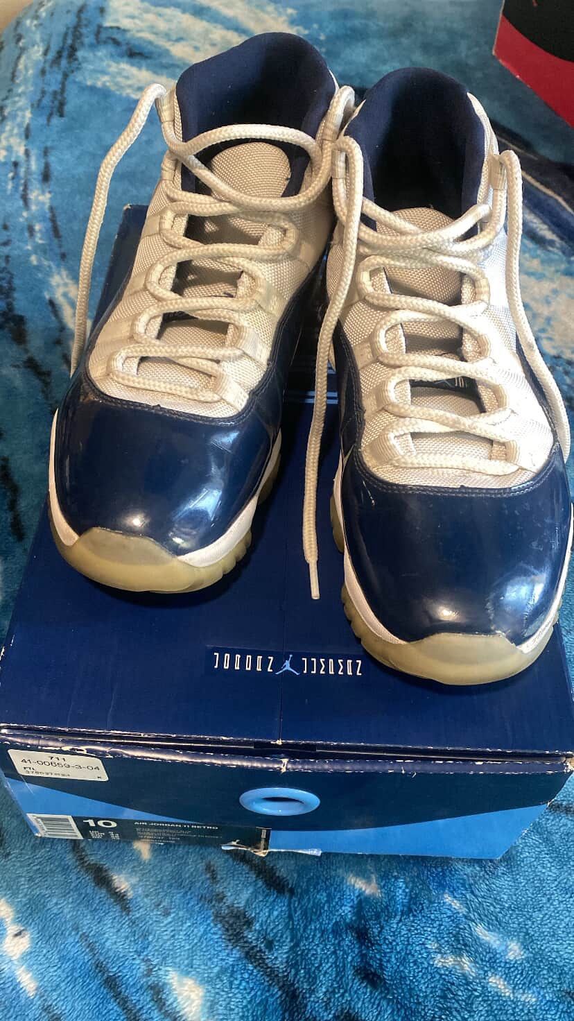 Jordan 11 Size 10 Used Good Condition With Box